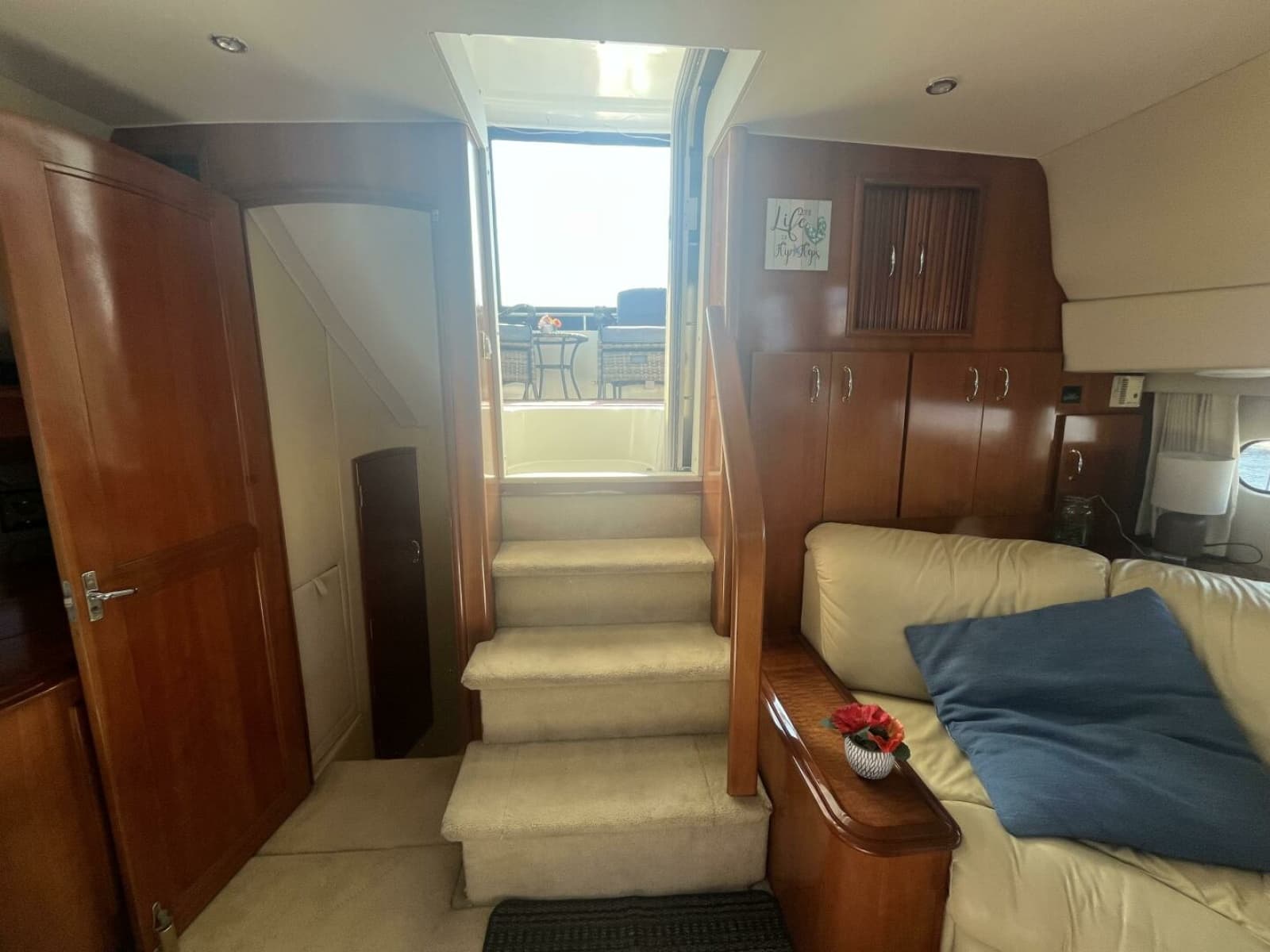 2003 Carver 444 Cockpit Motor Yacht - Photo 37