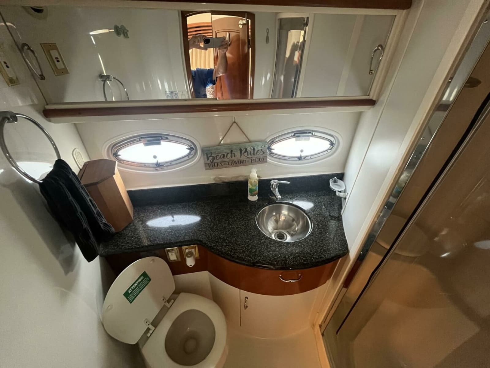 2003 Carver 444 Cockpit Motor Yacht - Photo 55