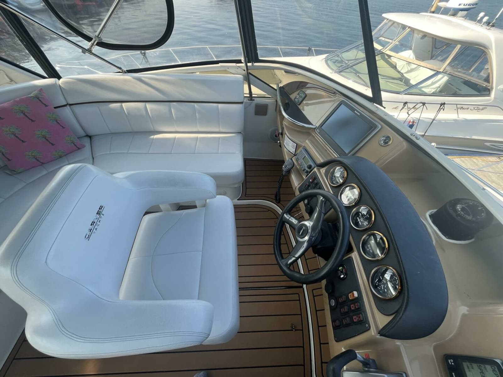 2003 Carver 444 Cockpit Motor Yacht - Photo 22
