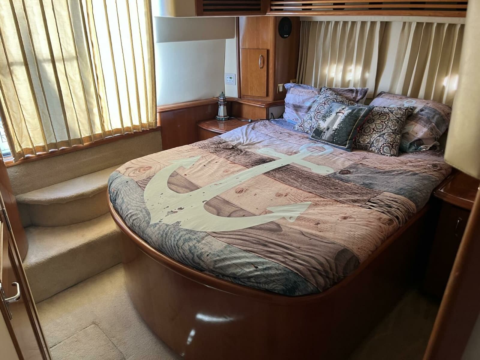 2003 Carver 444 Cockpit Motor Yacht - Photo 46