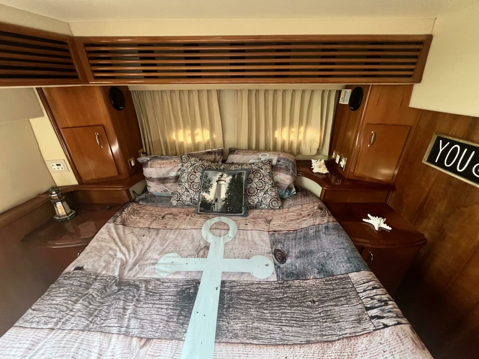 2003 Carver 444 Cockpit Motor Yacht - Photo 47