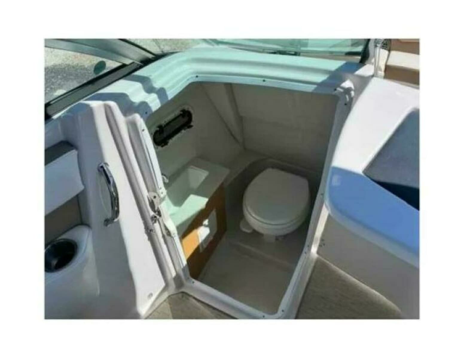 2013 Four Winns H260 - Photo 27