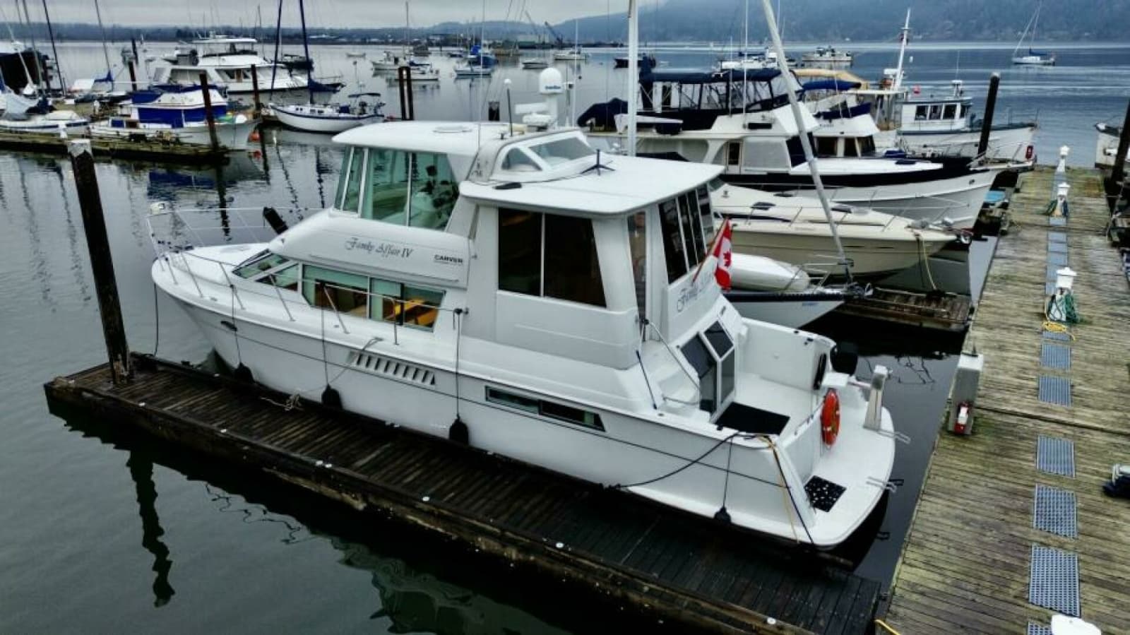 1997 Carver 500 Cockpit Motor Yacht - Photo 3