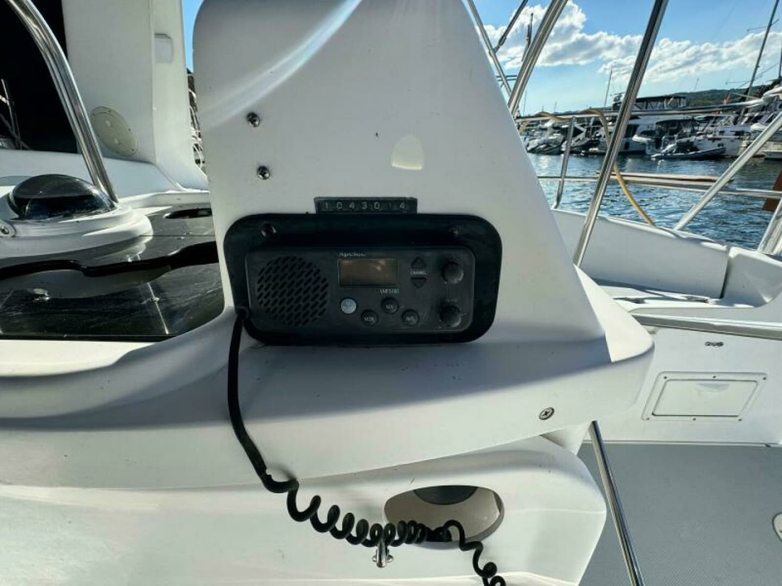 1995 Hunter 430 - Photo 15