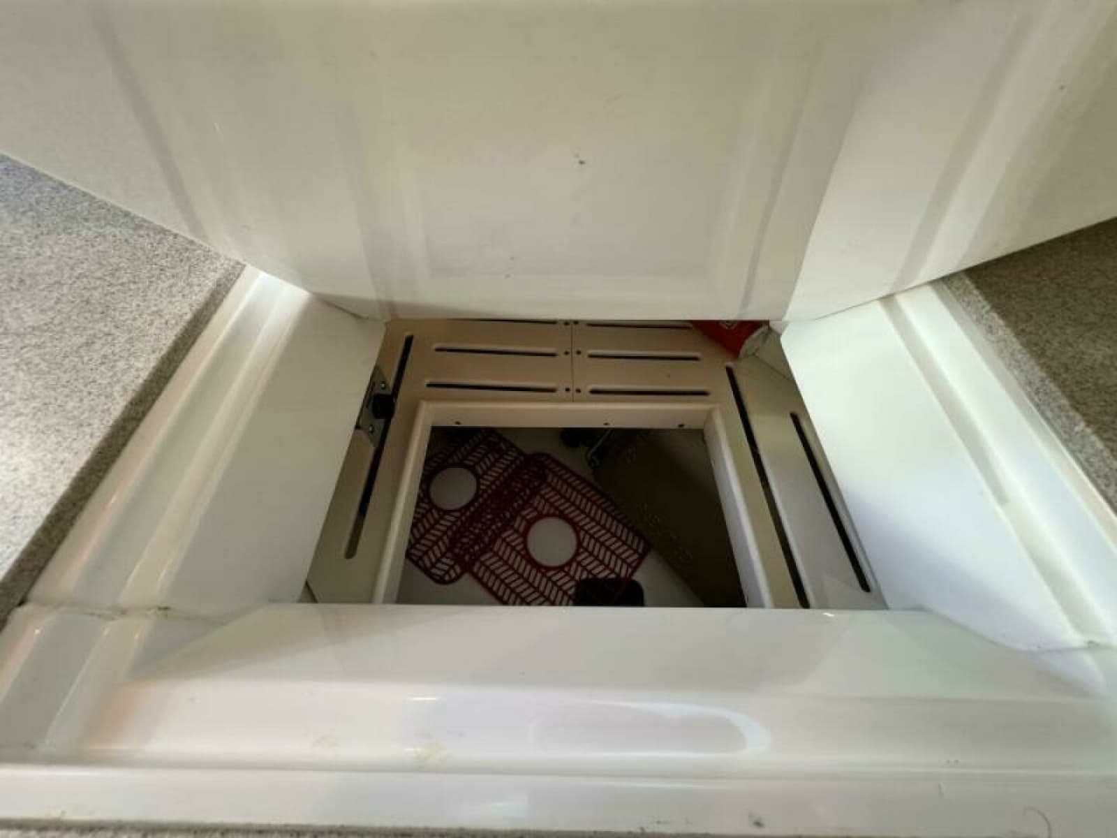 1995 Hunter 430 - Photo 37