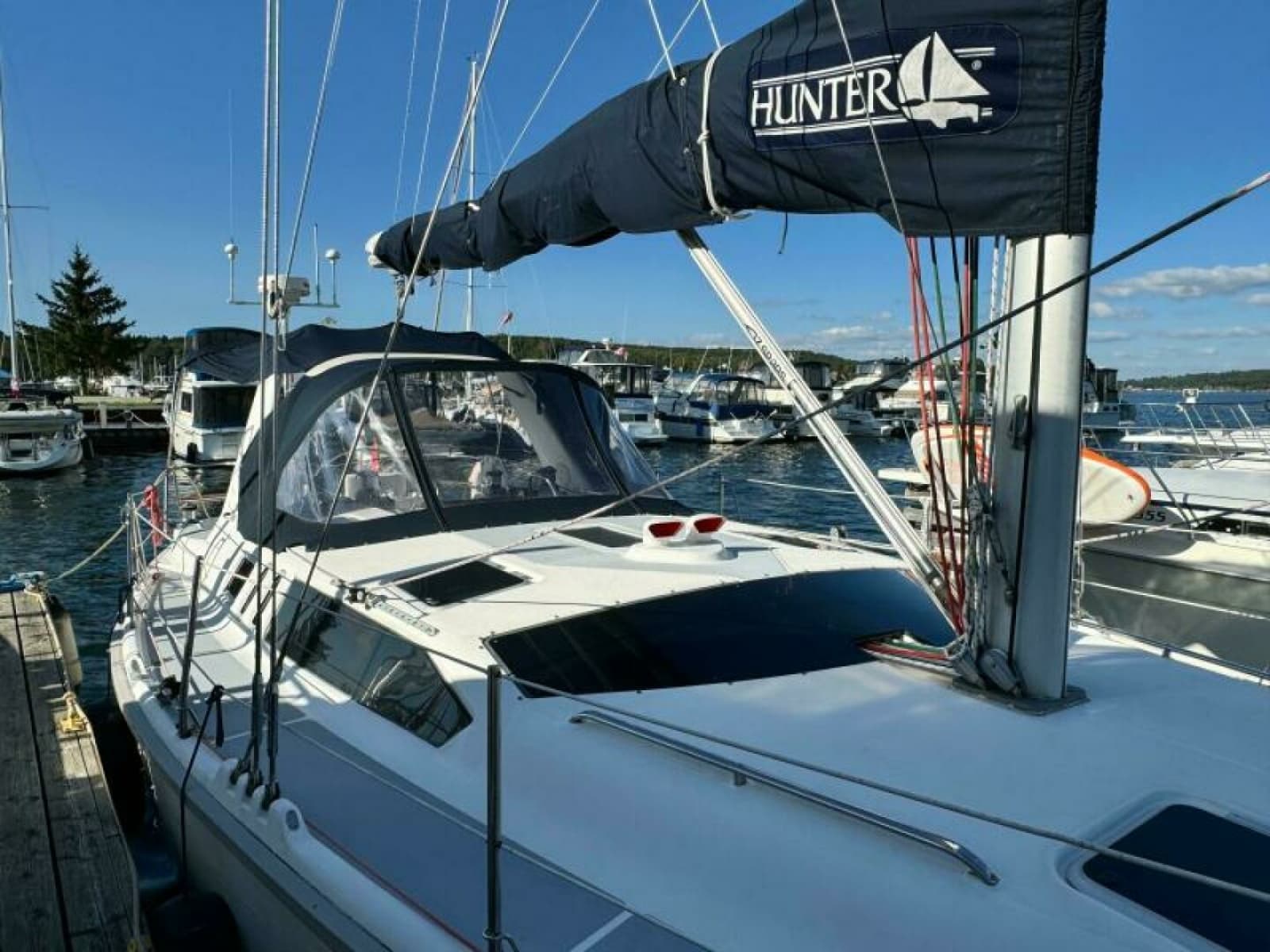 1995 Hunter 430 - Photo 5