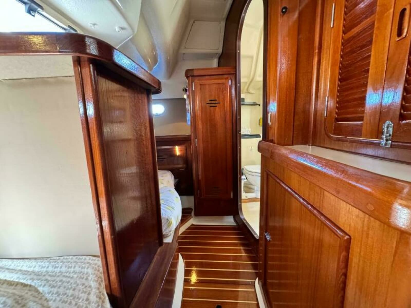 1995 Hunter 430 - Photo 60