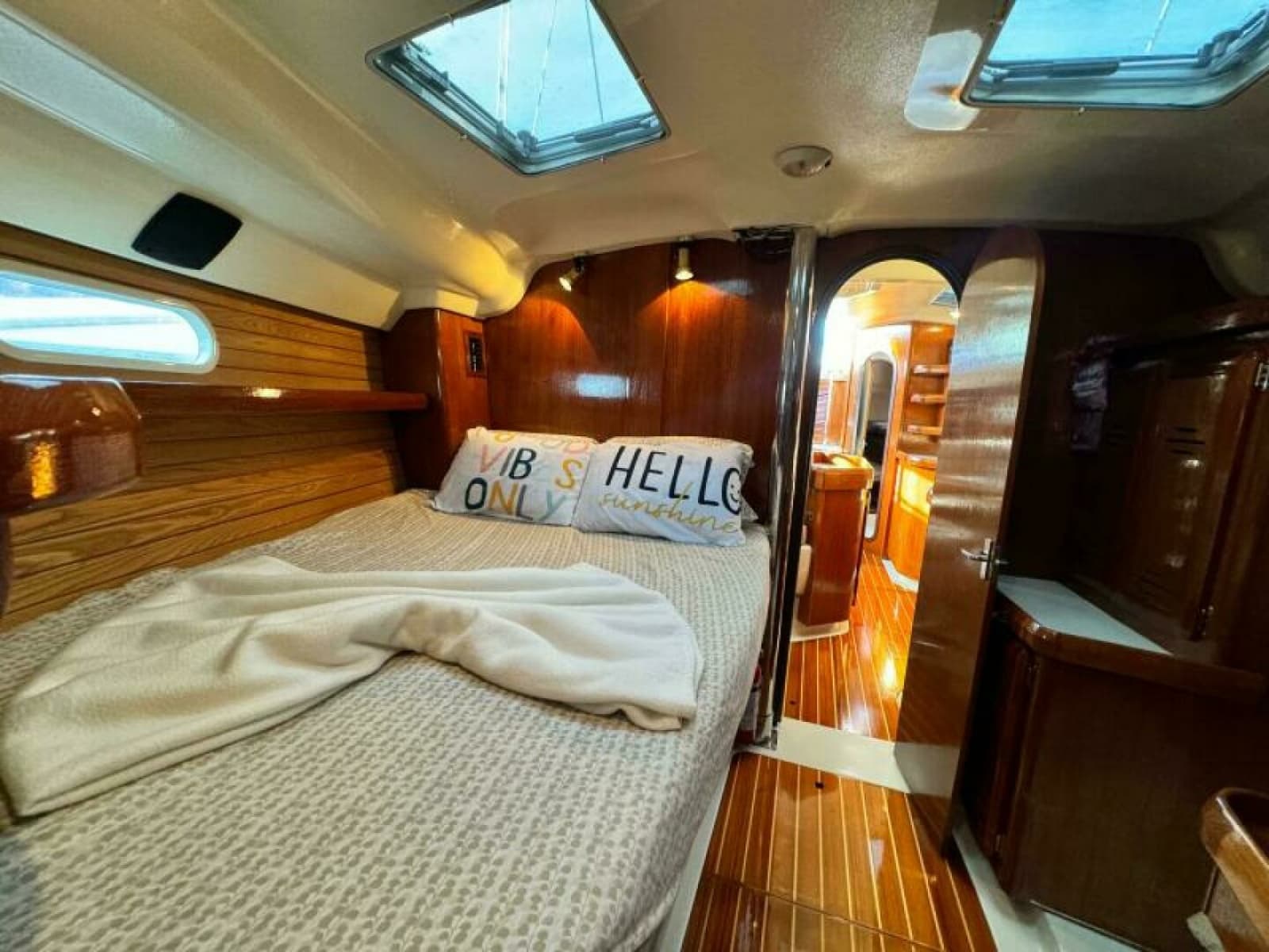 1995 Hunter 430 - Photo 68