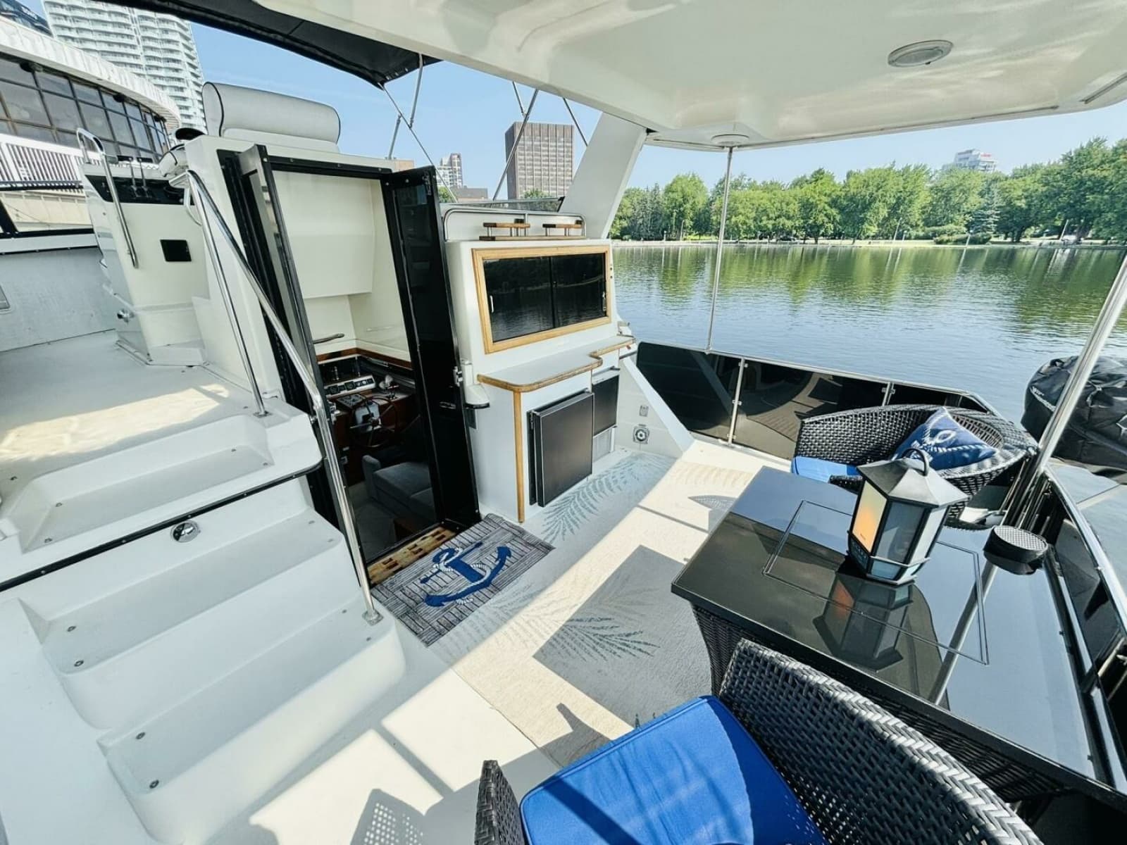 1988 Carver 3807 AFT CABIN - Photo 9