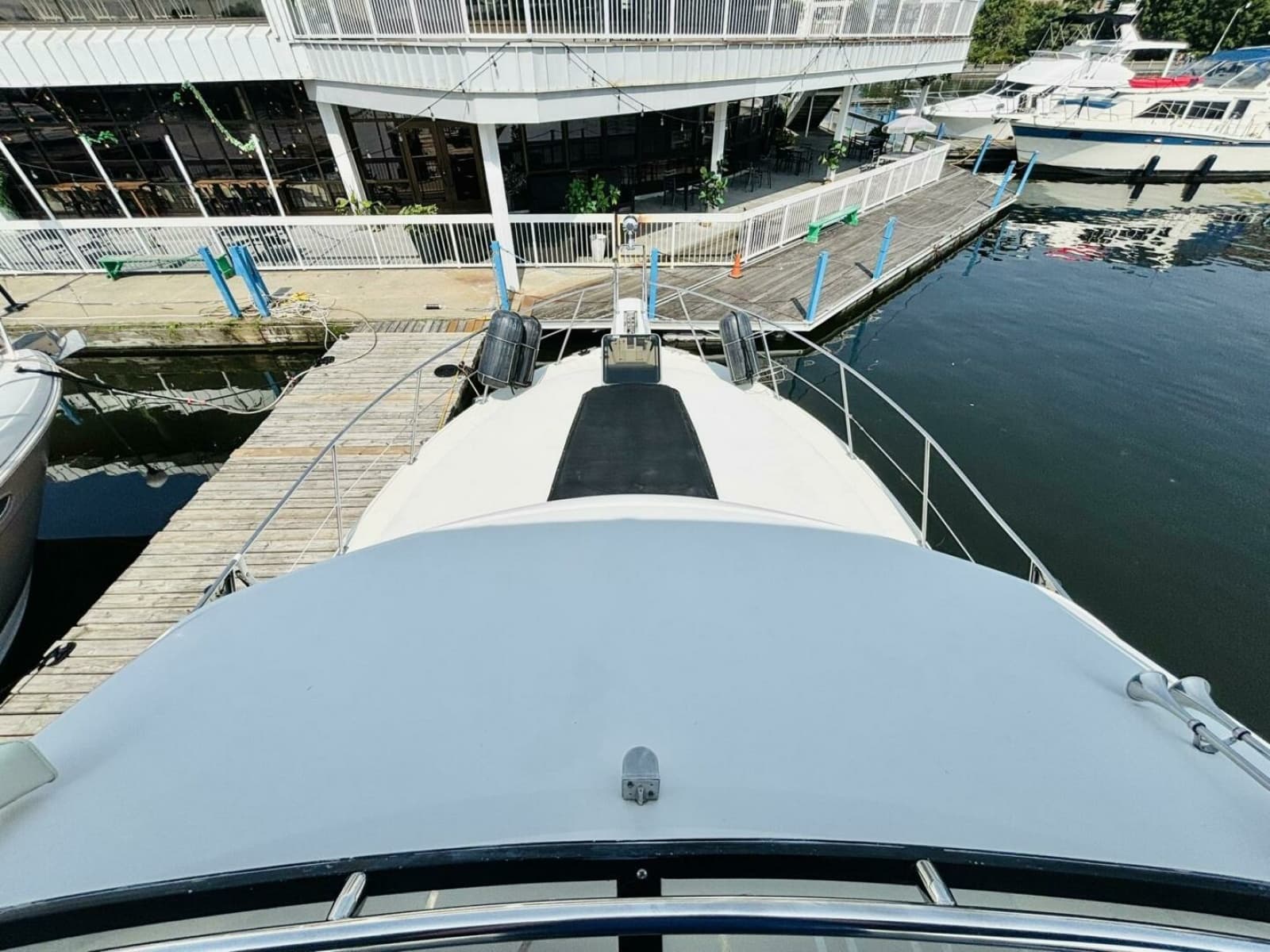 1988 Carver 3807 AFT CABIN - Photo 17
