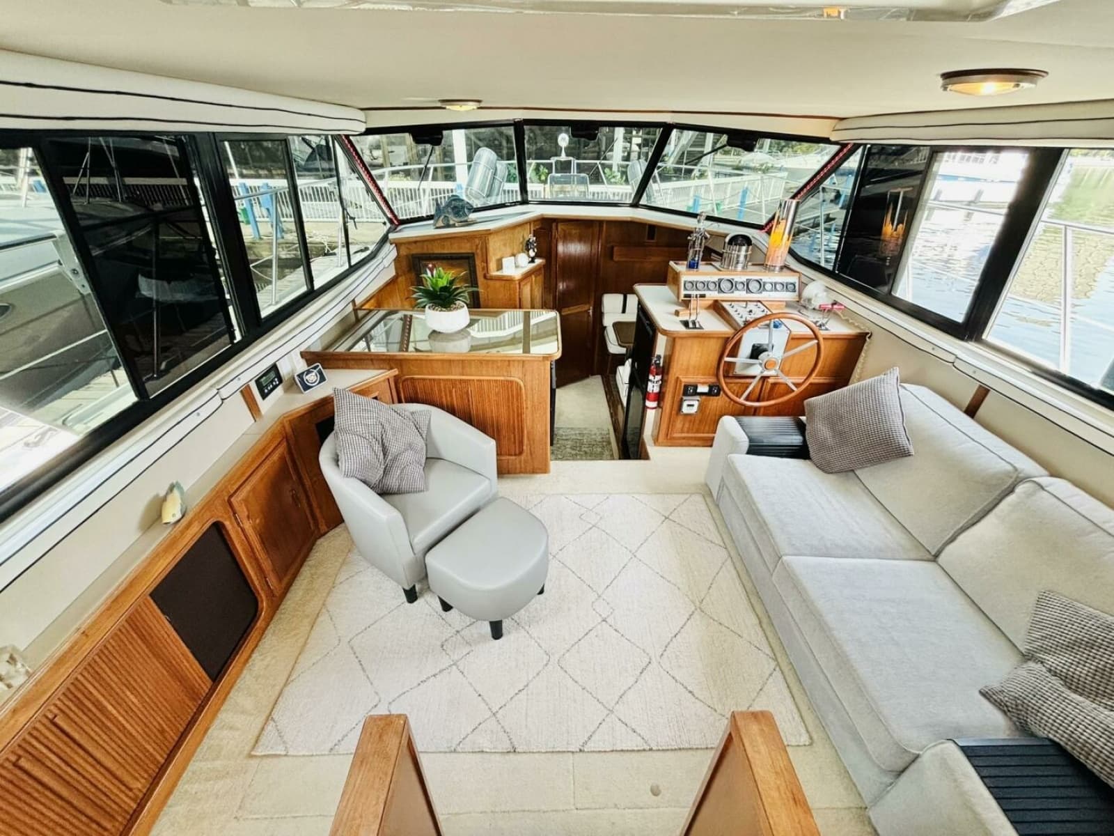 1988 Carver 3807 AFT CABIN - Photo 19