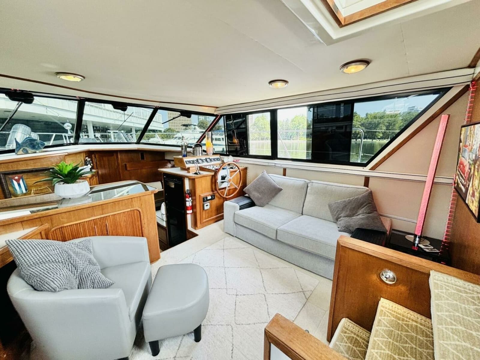 1988 Carver 3807 AFT CABIN - Photo 21