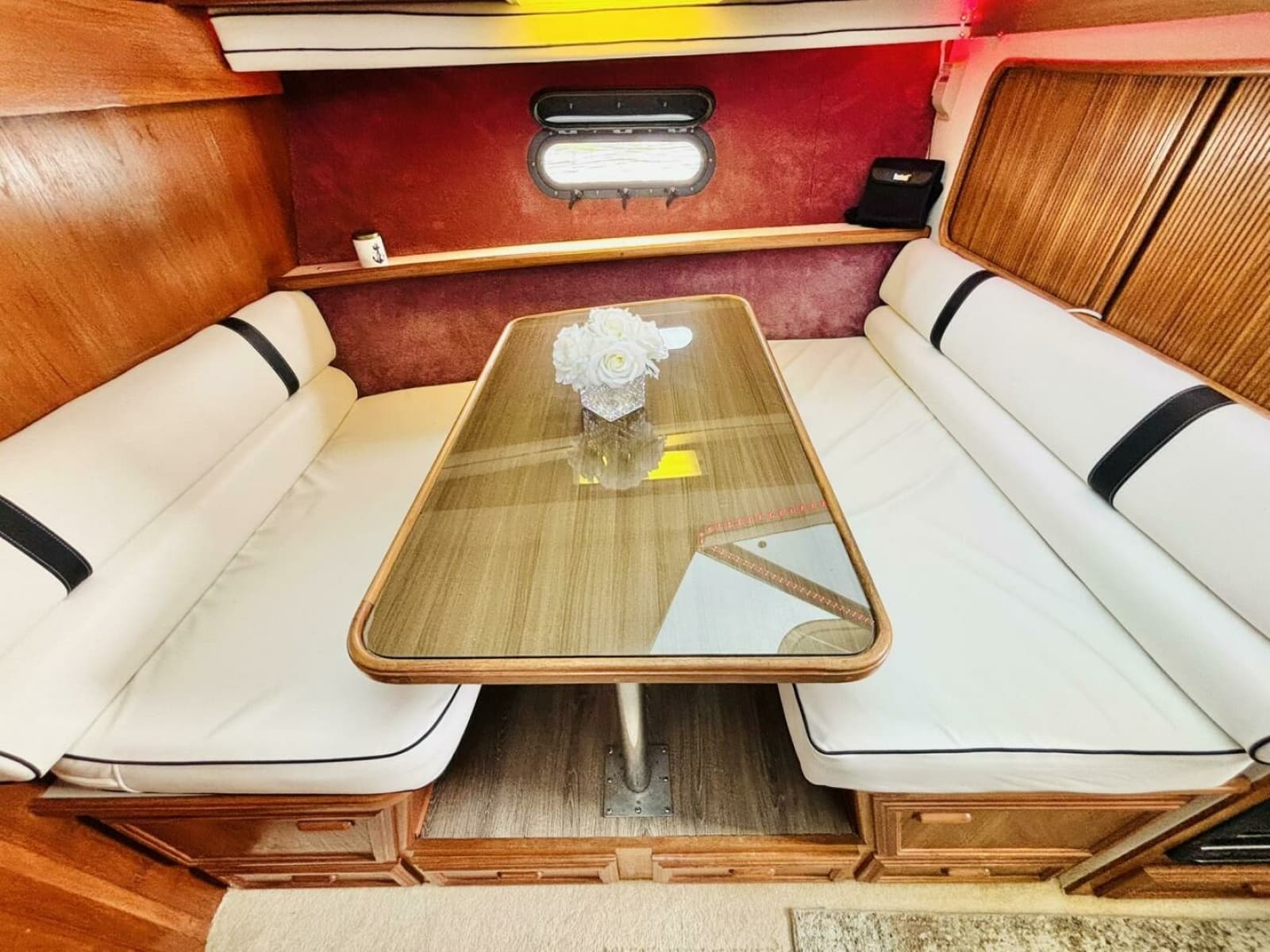 1988 Carver 3807 AFT CABIN - Photo 31