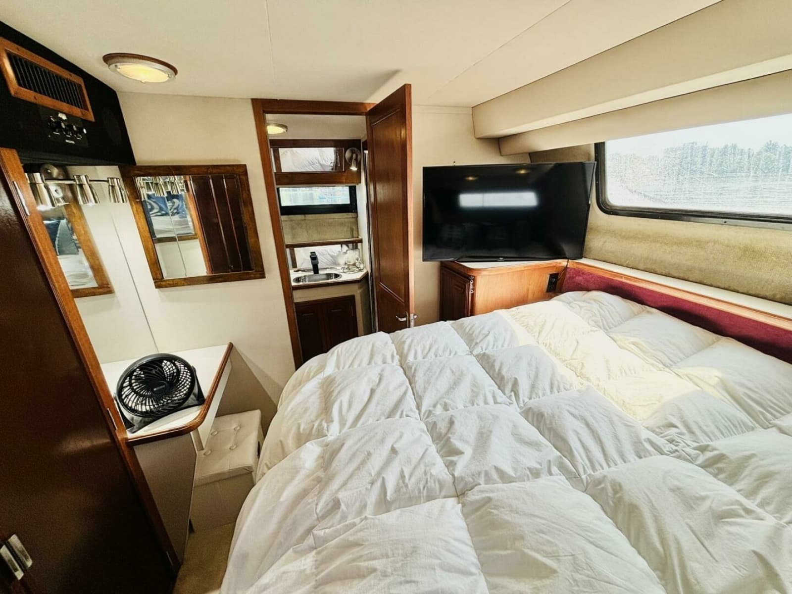 1988 Carver 3807 AFT CABIN - Photo 40