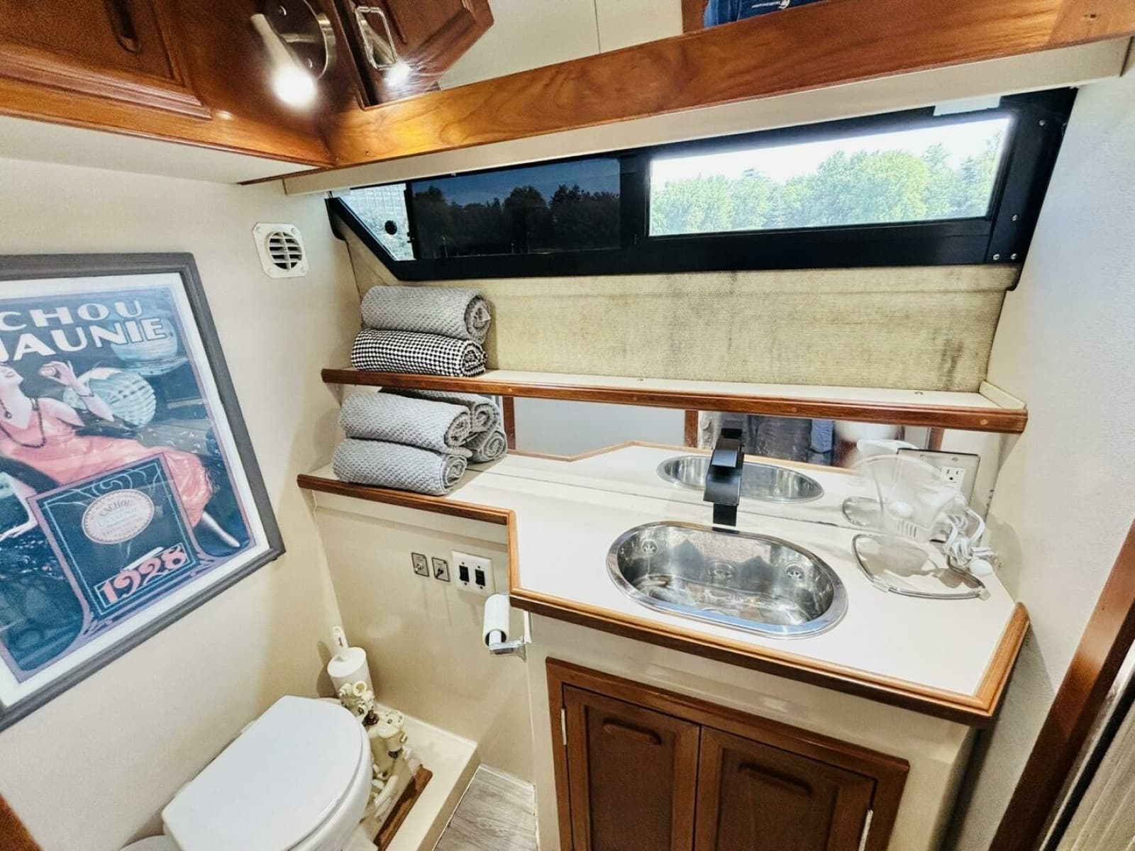 1988 Carver 3807 AFT CABIN - Photo 42