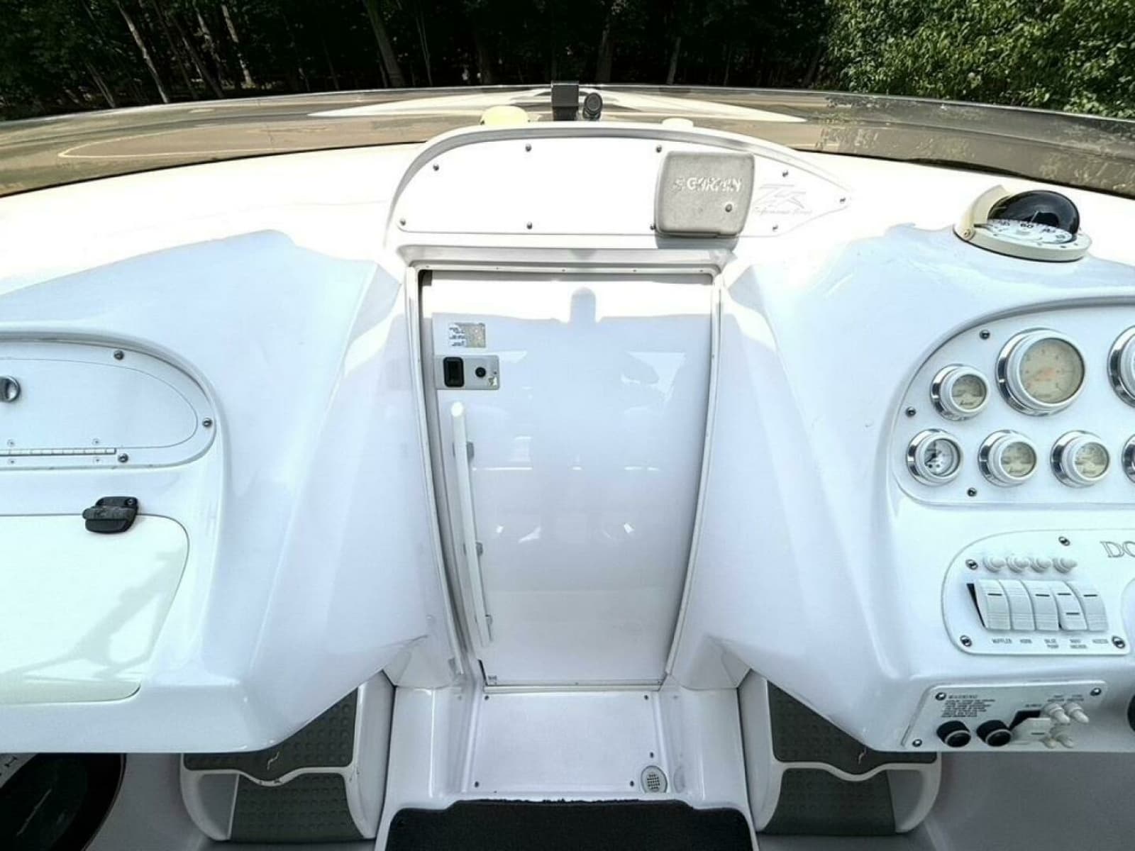 2005 Donzi 33ZX - Photo 28