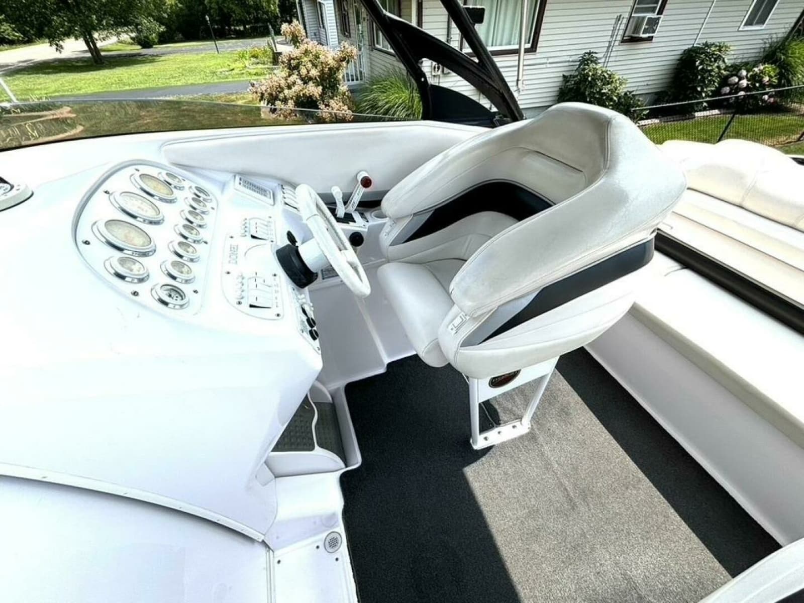2005 Donzi 33ZX - Photo 22