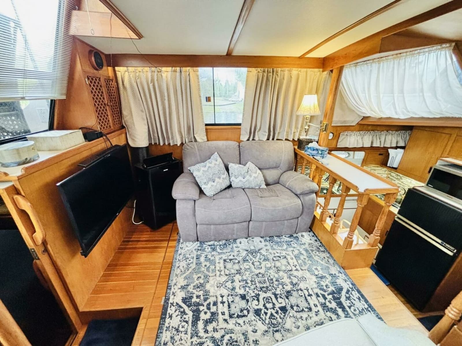 1987 President 35 AFT CABIN - Photo 10