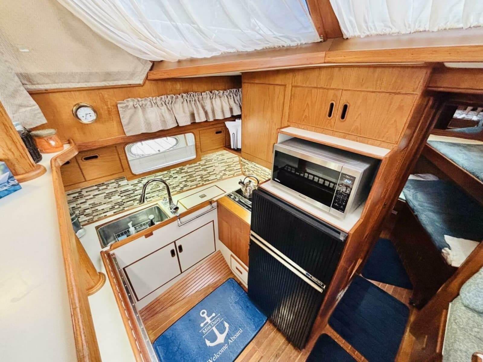 1987 President 35 AFT CABIN - Photo 14