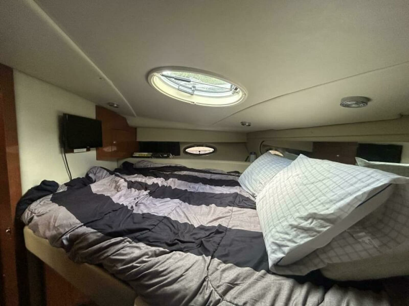 2007 Regal 3760 Commodore - Photo 63