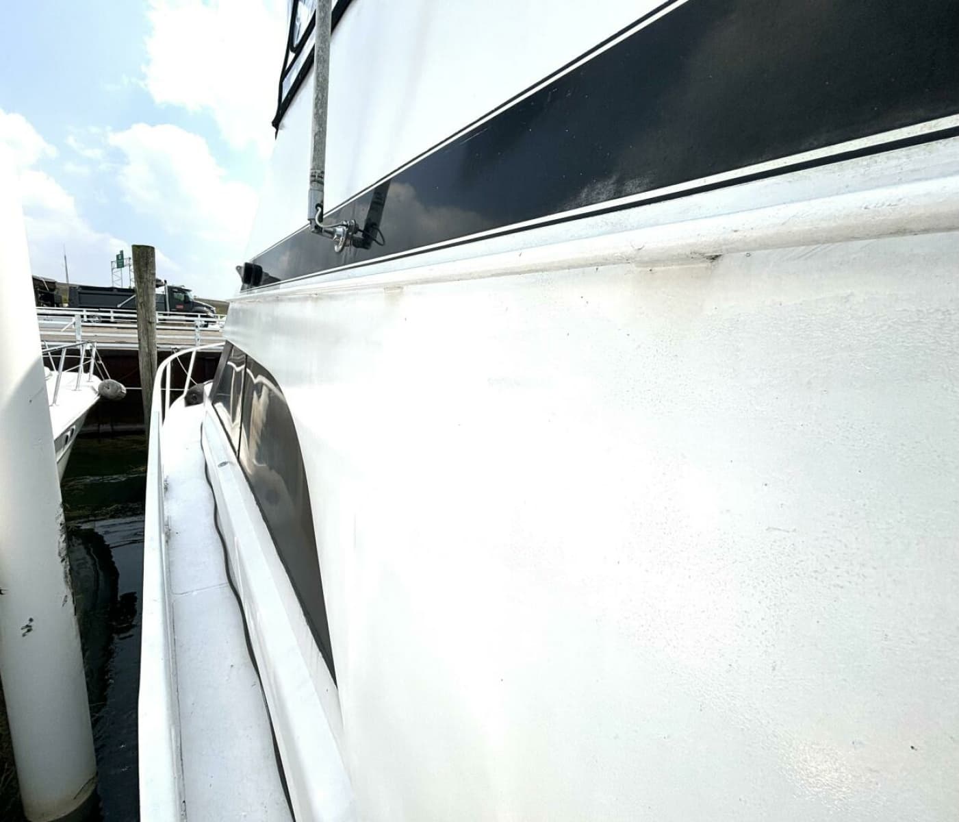 1987 Davidson 48 Sportfish - Photo 10
