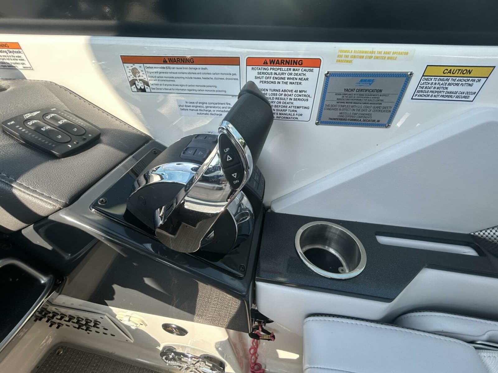 2020 Formula 310SS - Photo 32