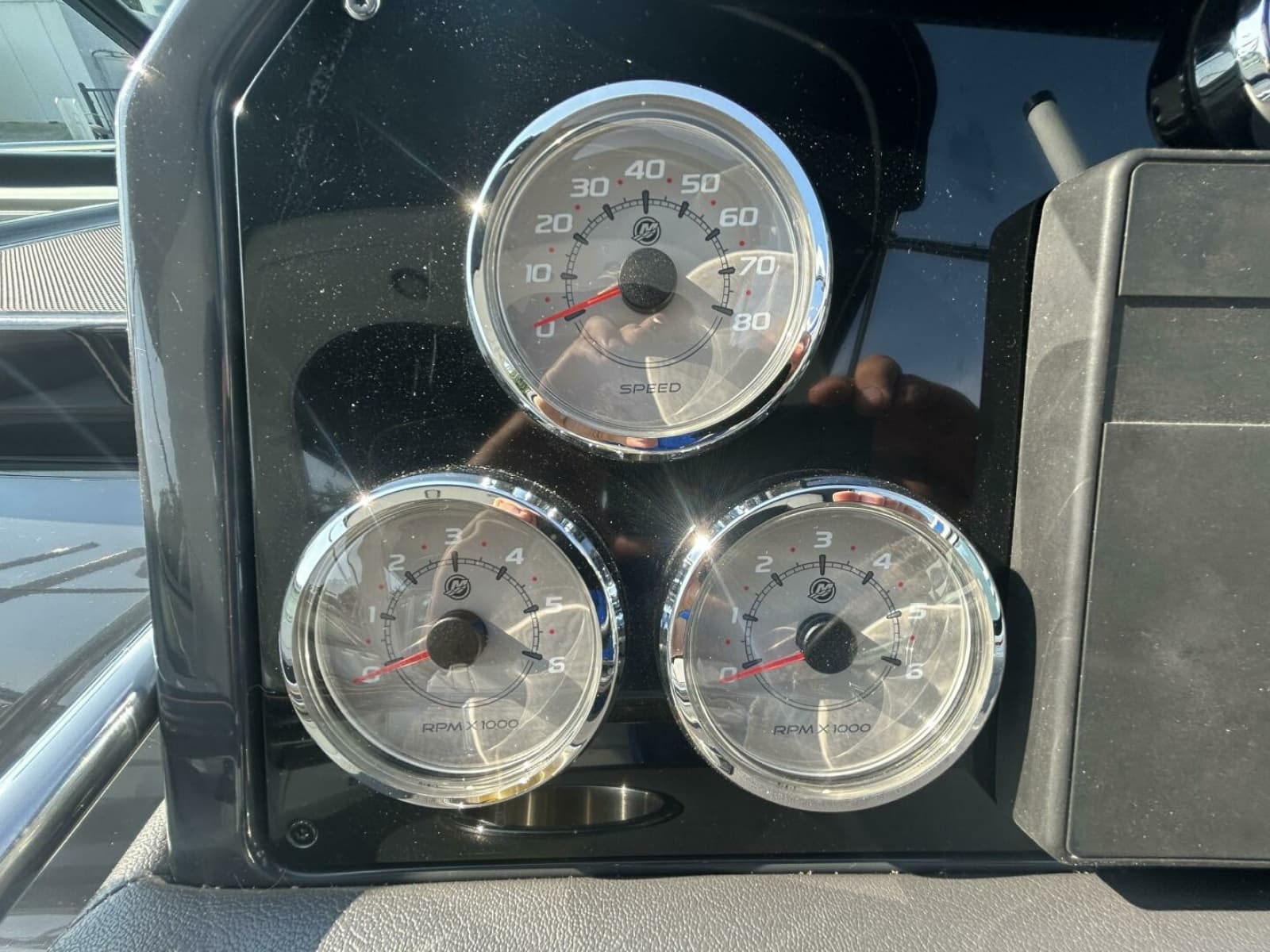 2020 Formula 310SS - Photo 37