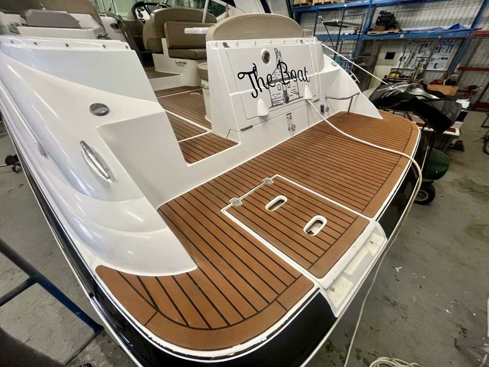 2011 Cruisers Yachts 330 Express - Photo 3