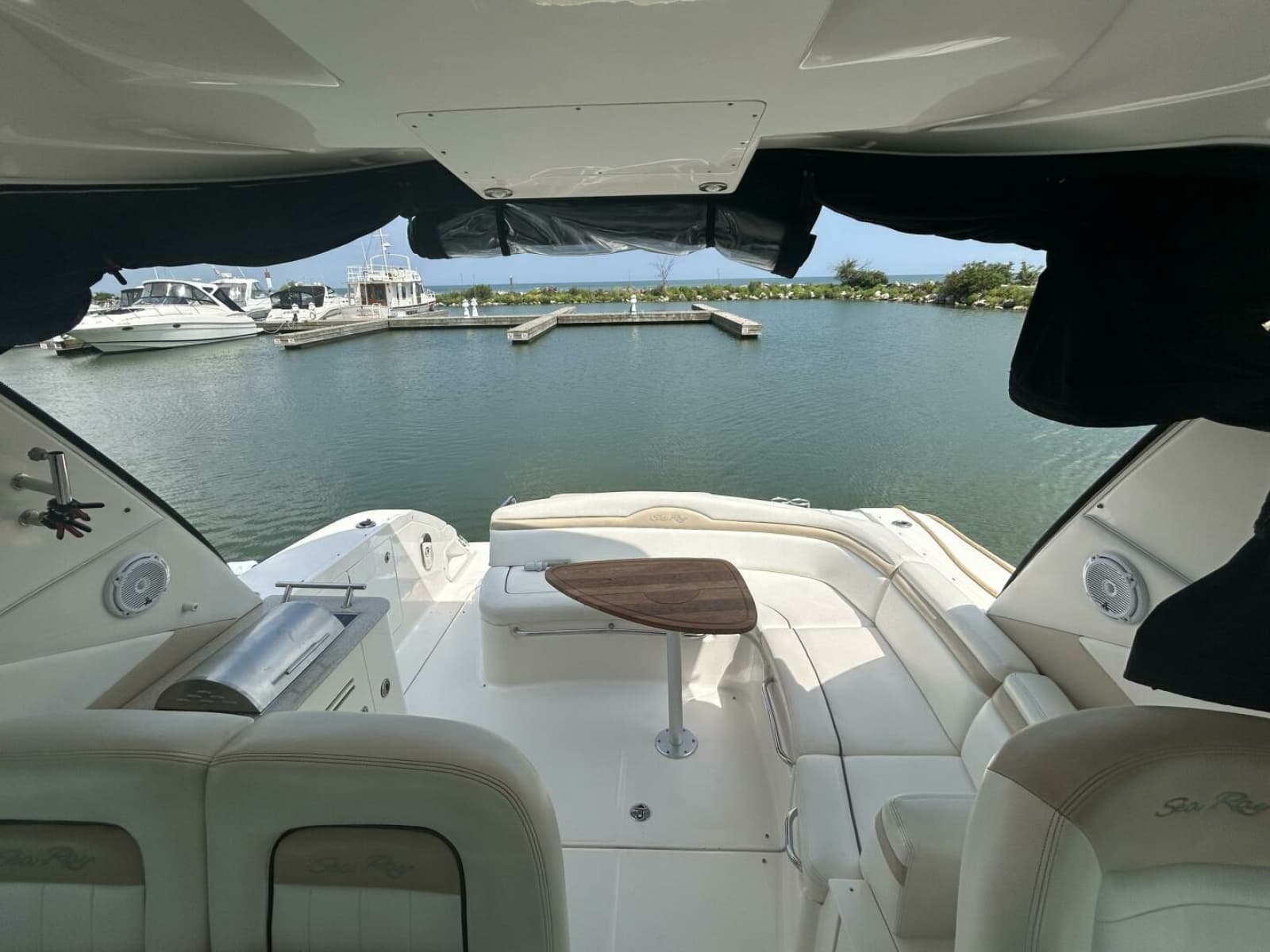 2010 Sea Ray 370 Sundancer - Photo 13