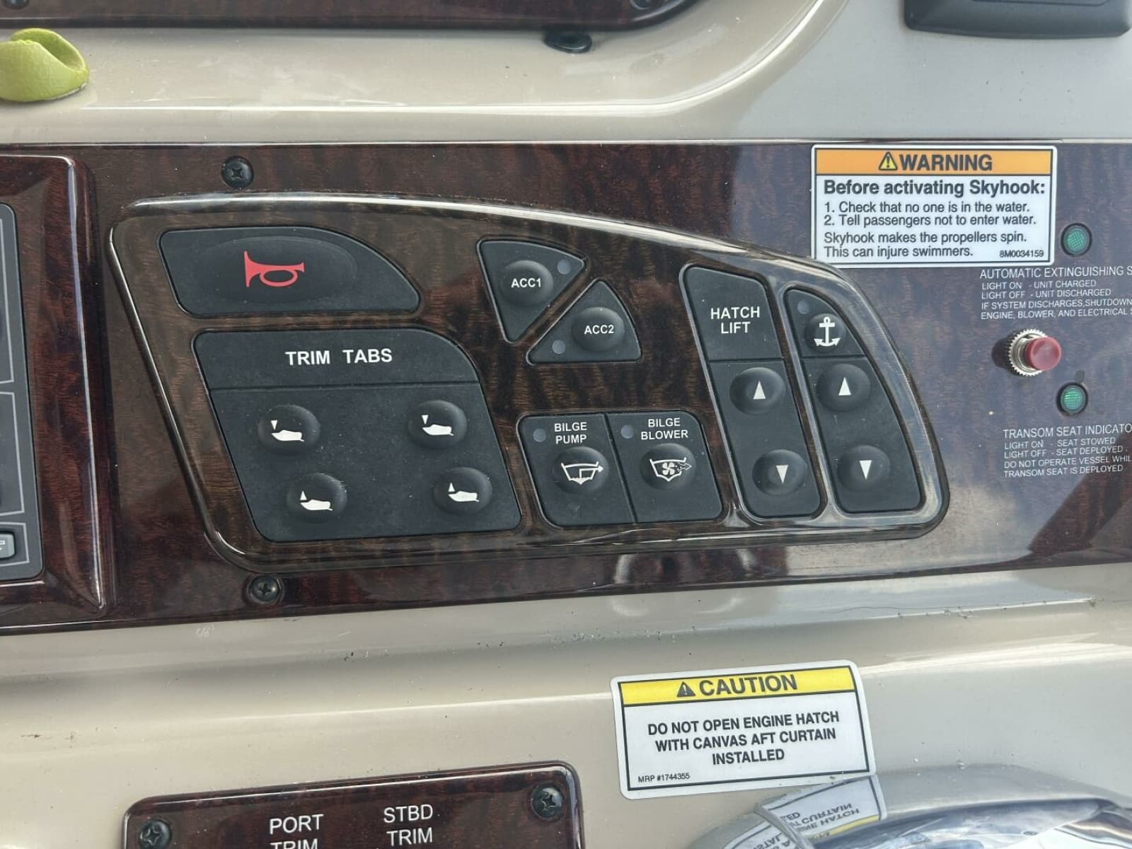 2010 Sea Ray 370 Sundancer - Photo 22