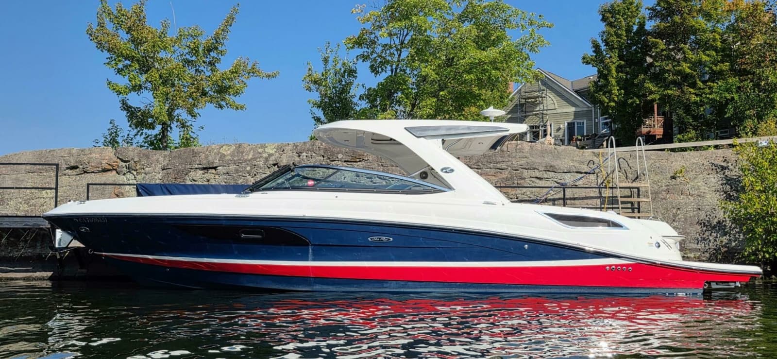 2019 Sea Ray 350 SLX - Photo 4