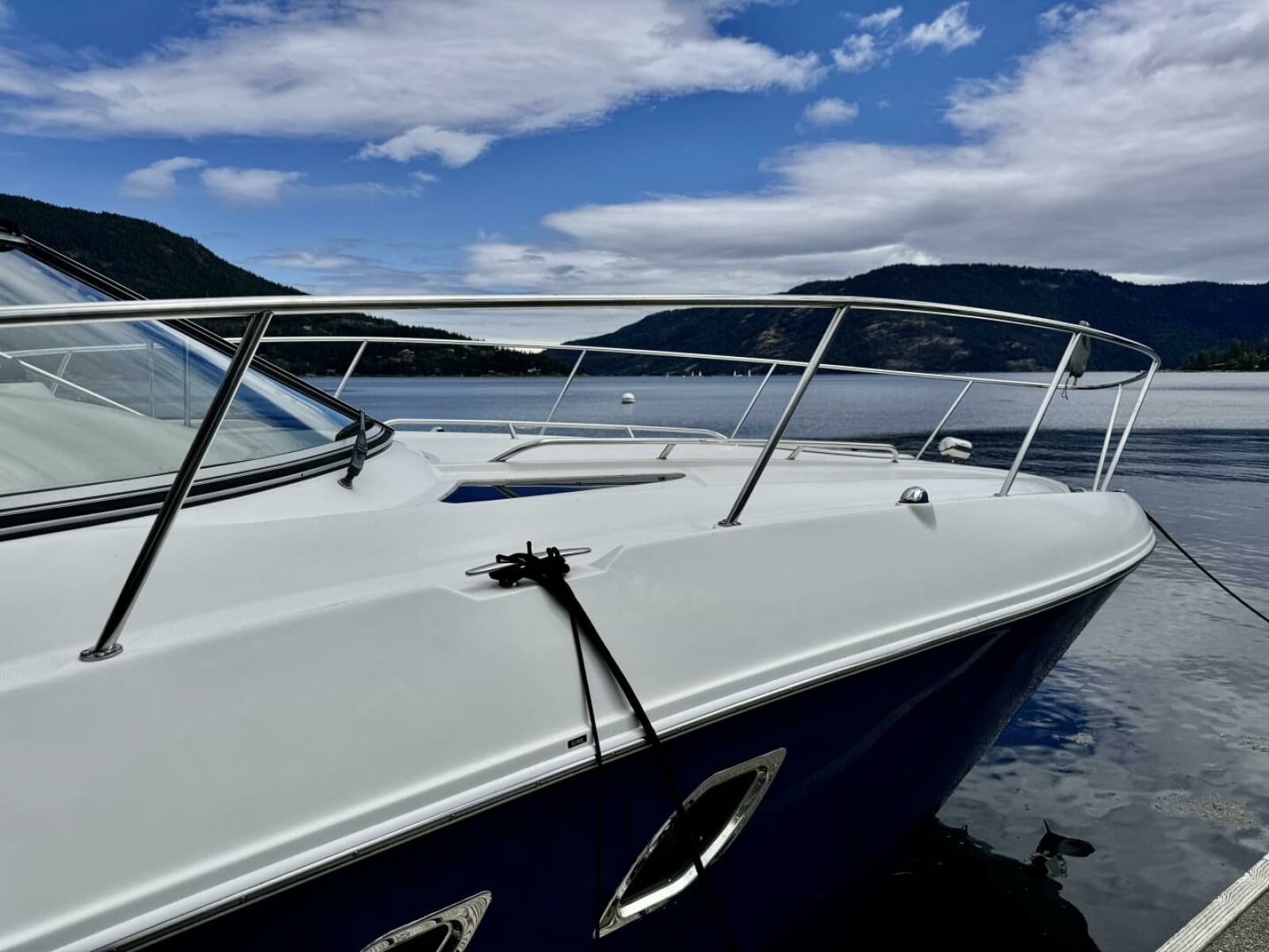 2008 Sea Ray 330 Sundancer - Photo 6