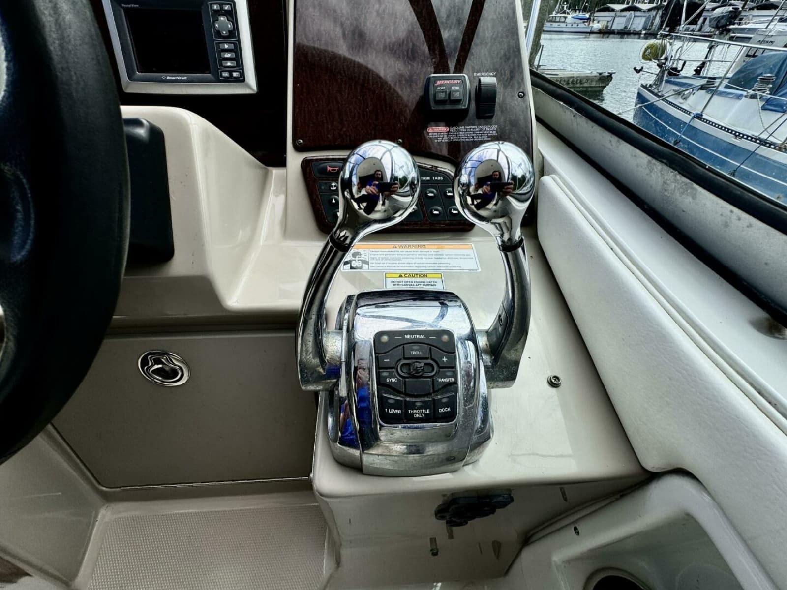 2008 Sea Ray 330 Sundancer - Photo 27