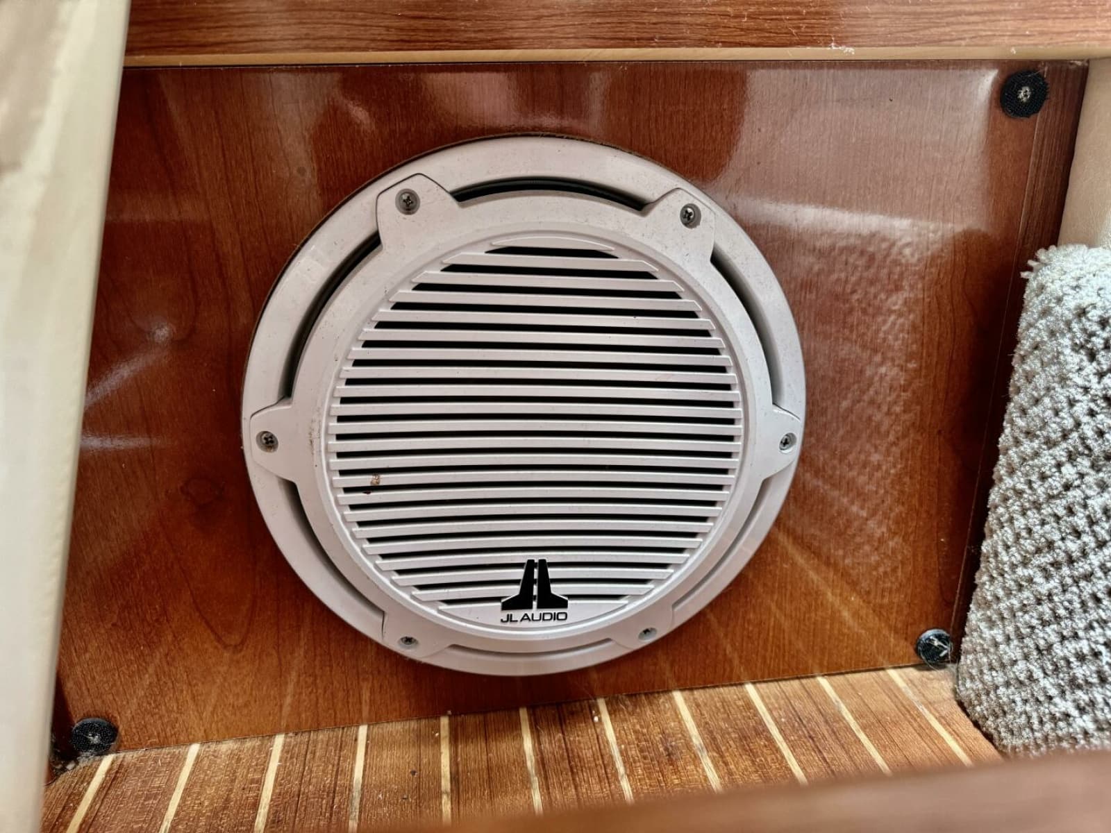 2008 Sea Ray 330 Sundancer - Photo 59