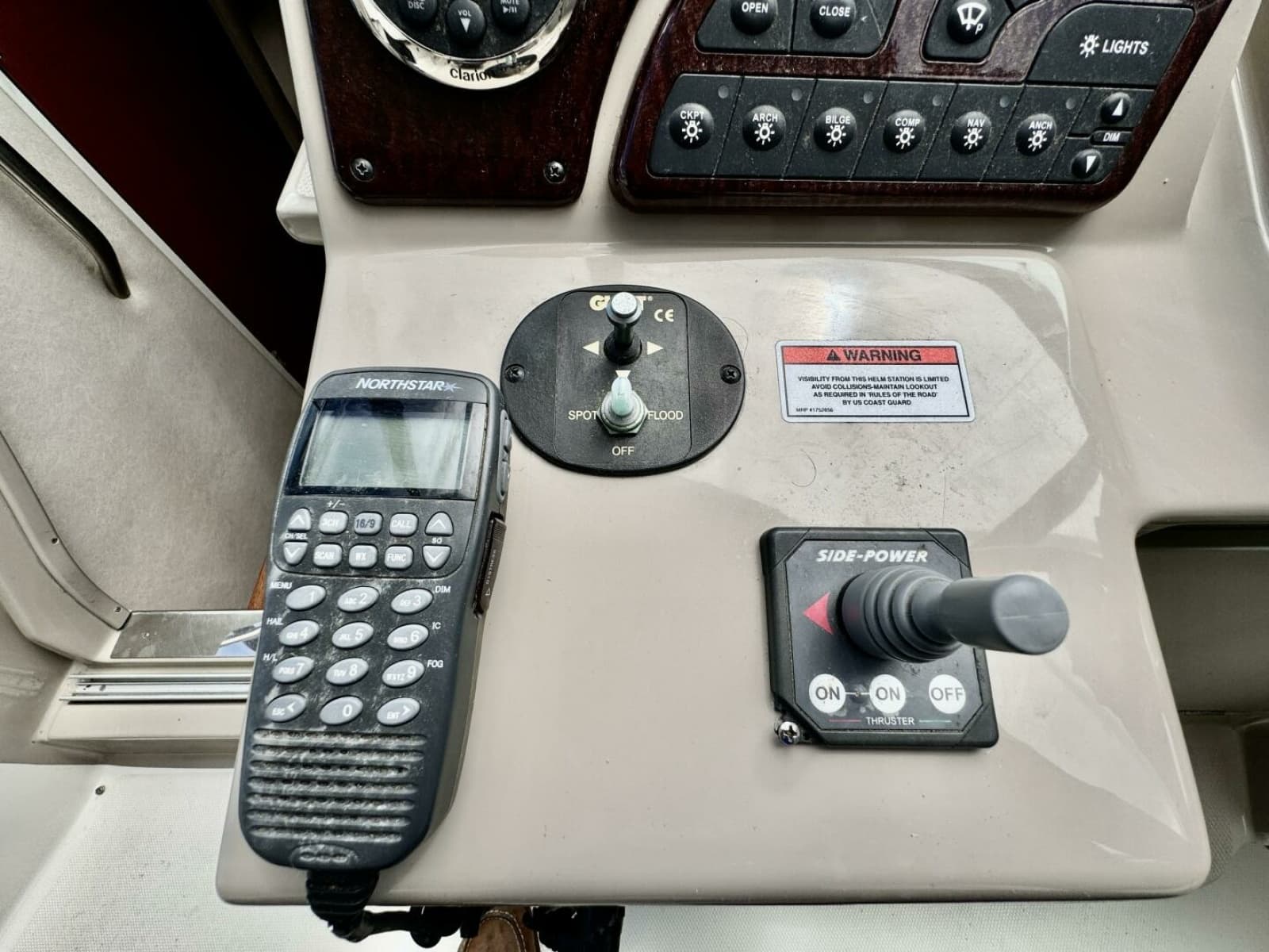 2008 Sea Ray 330 Sundancer - Photo 26