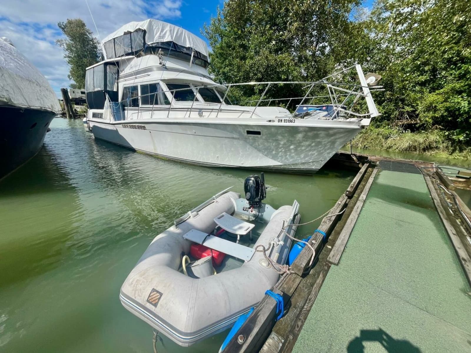 1983 Uniflite Double Cabin - Photo 5