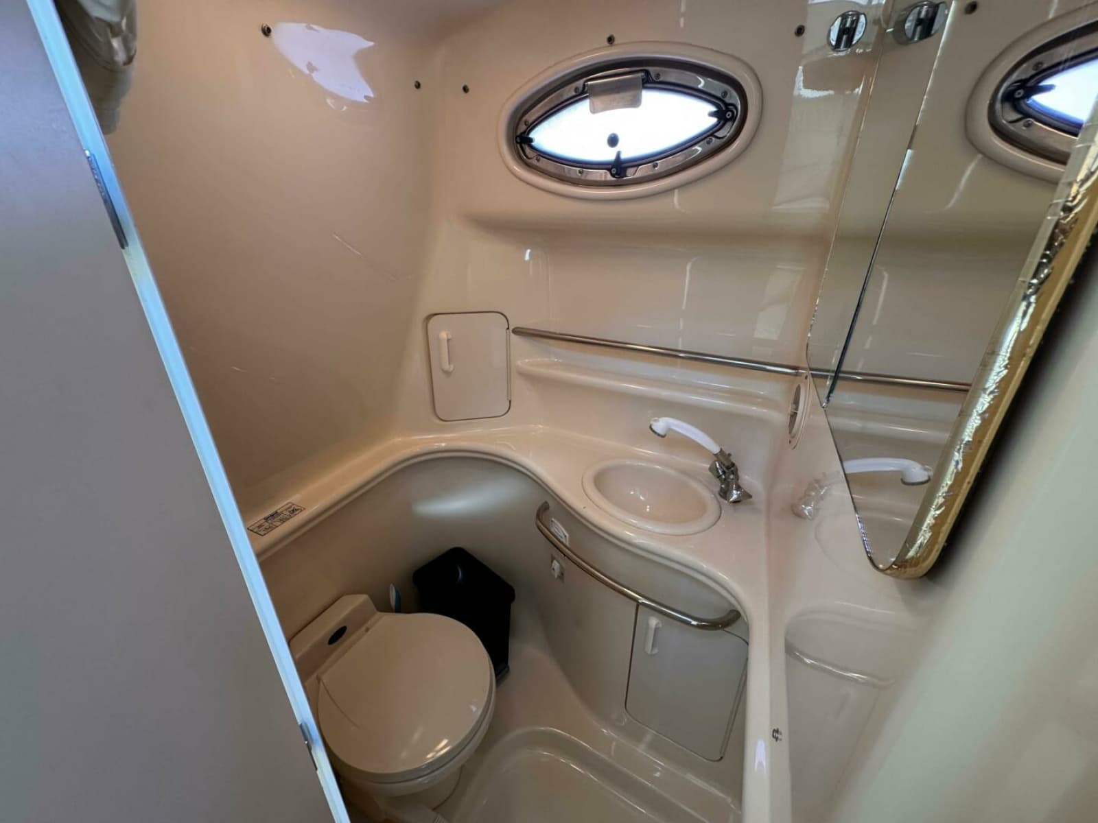 2001 Sea Ray 340 Sundancer - Photo 39