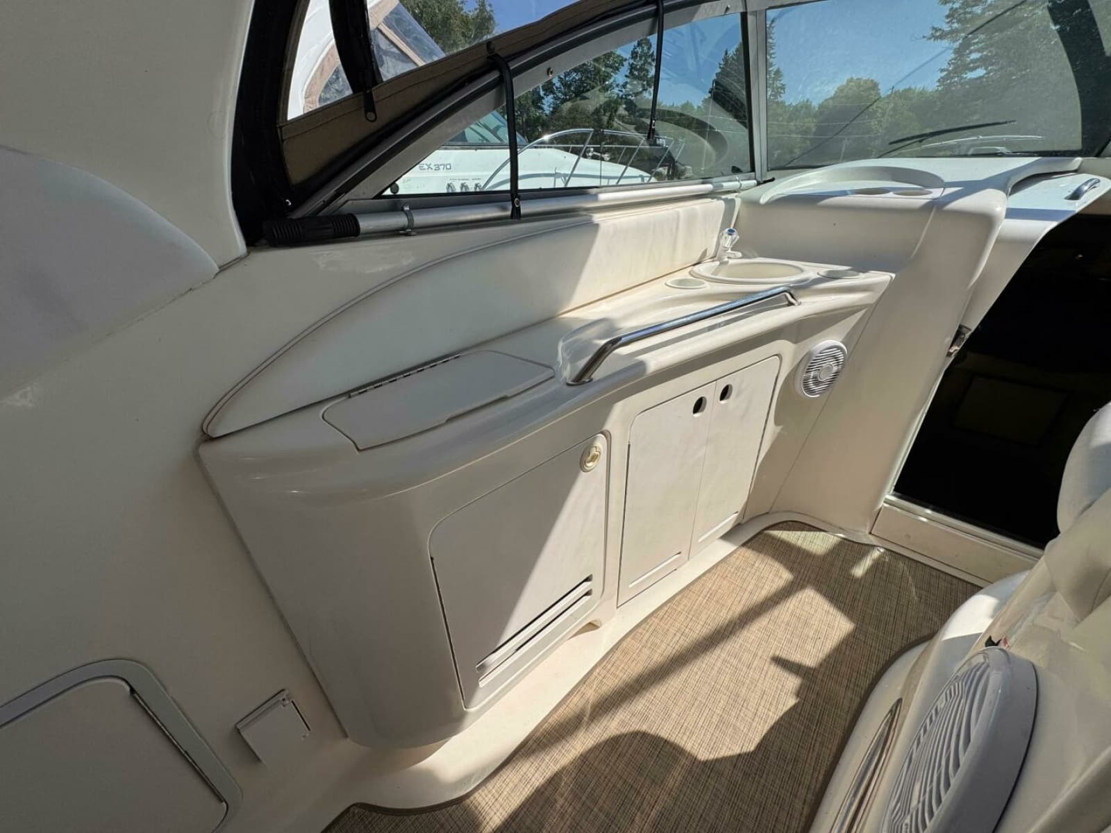 2001 Sea Ray 340 Sundancer - Photo 15