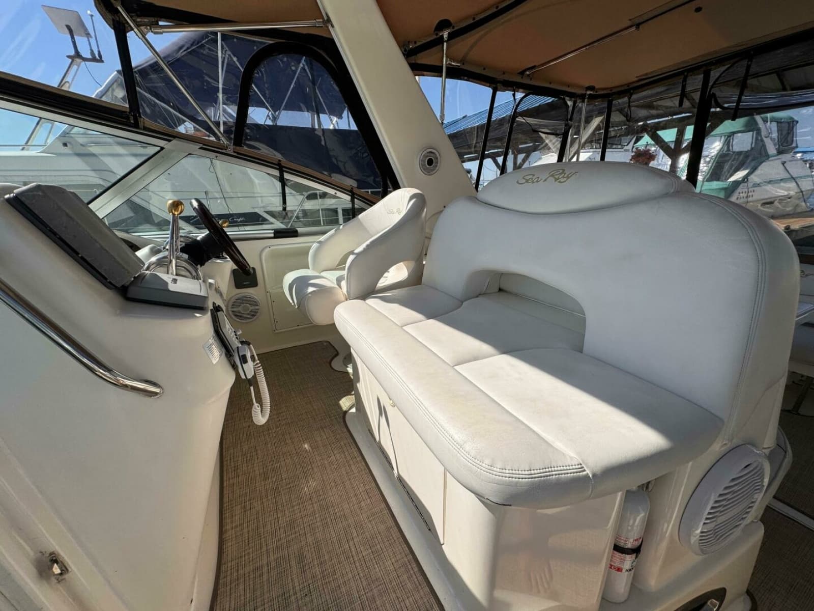 2001 Sea Ray 340 Sundancer - Photo 19