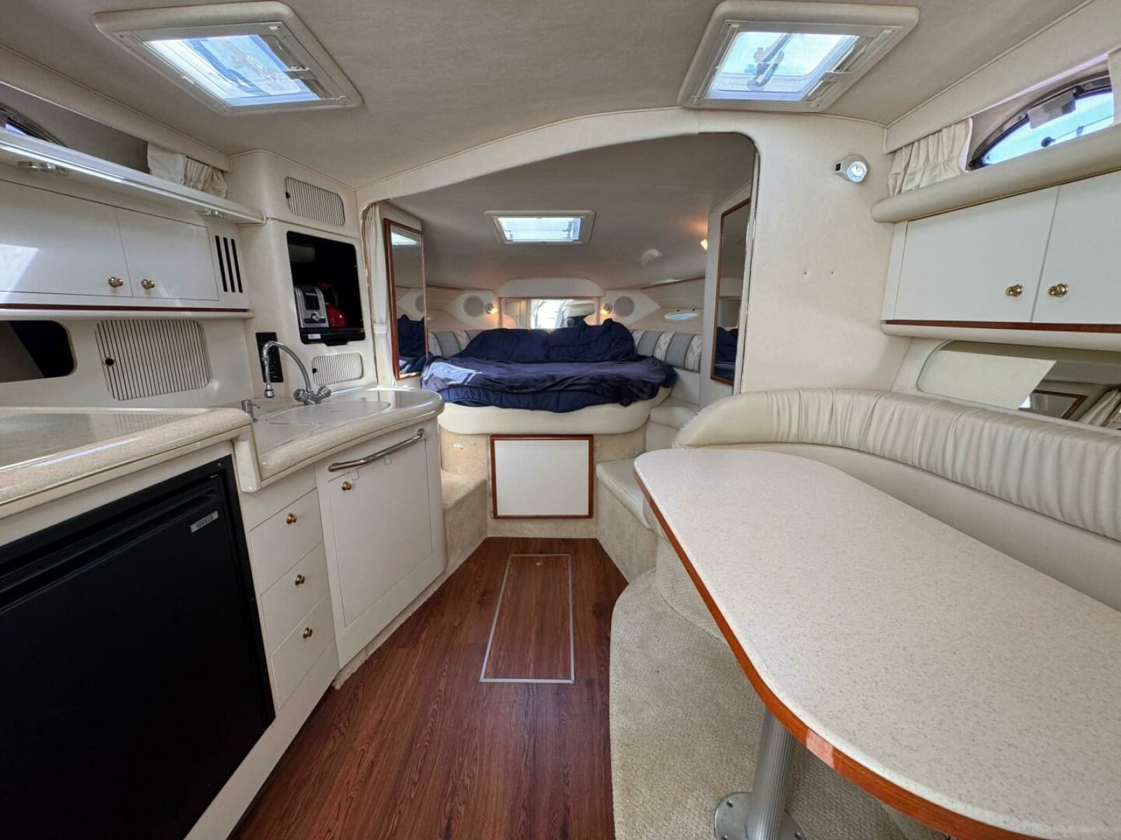 2001 Sea Ray 340 Sundancer - Photo 26