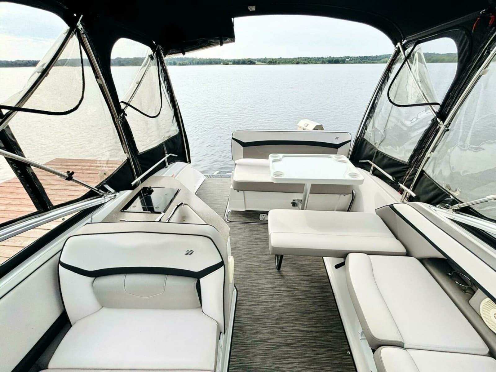 2017 Four Winns V255 - Photo 16