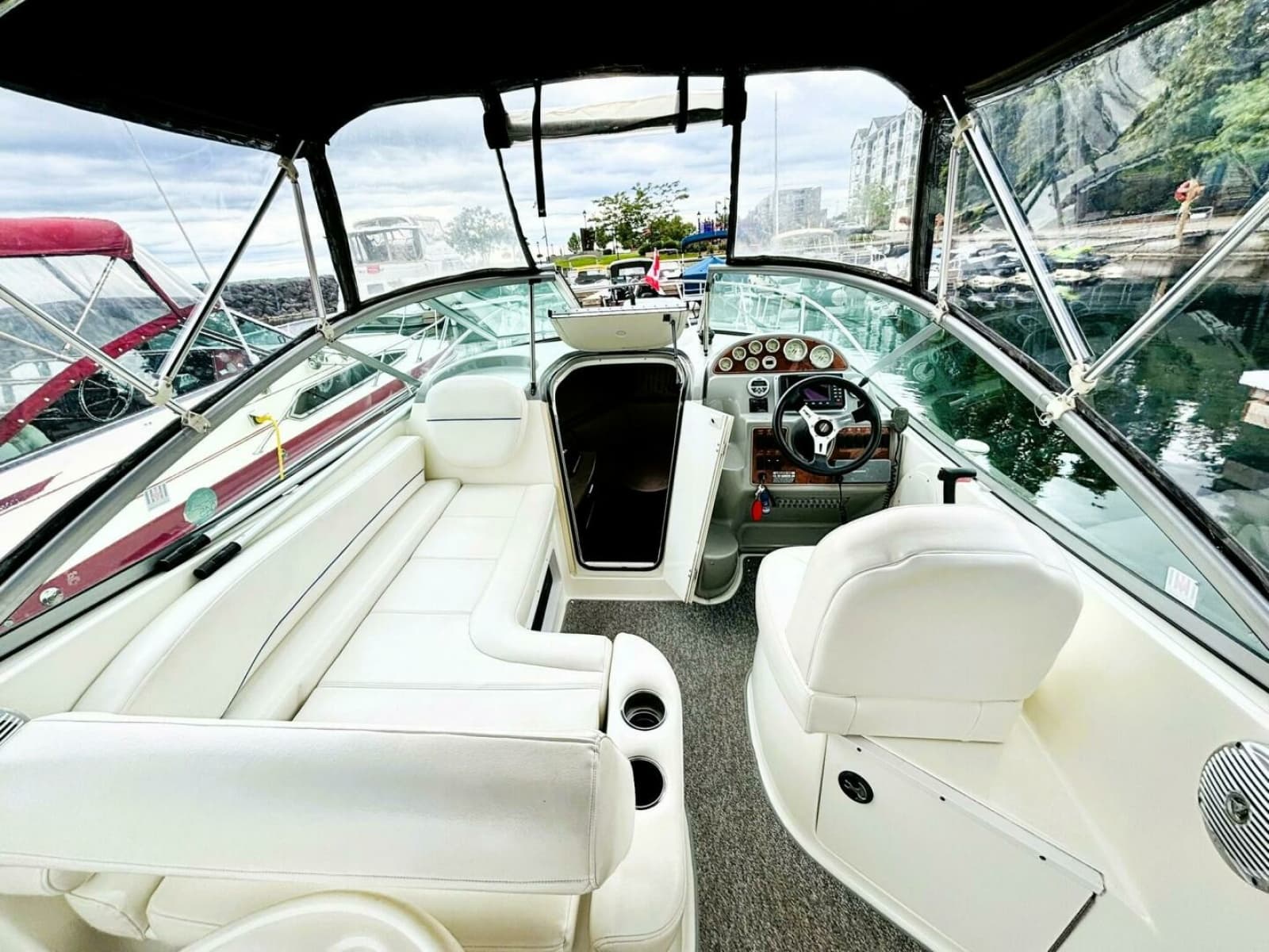 2008 Bayliner 245 SB - Photo 10