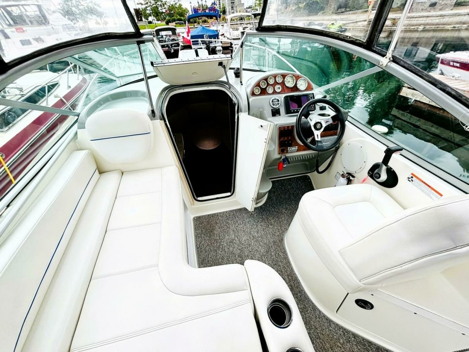 2008 Bayliner 245 SB - Photo 11