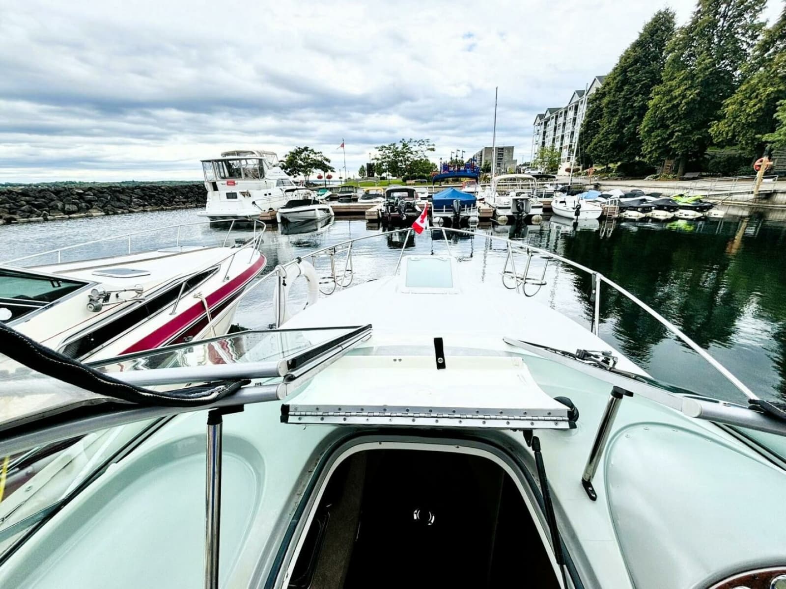 2008 Bayliner 245 SB - Photo 16