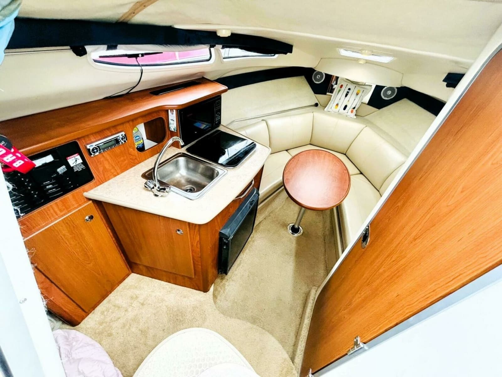 2008 Bayliner 245 SB - Photo 18