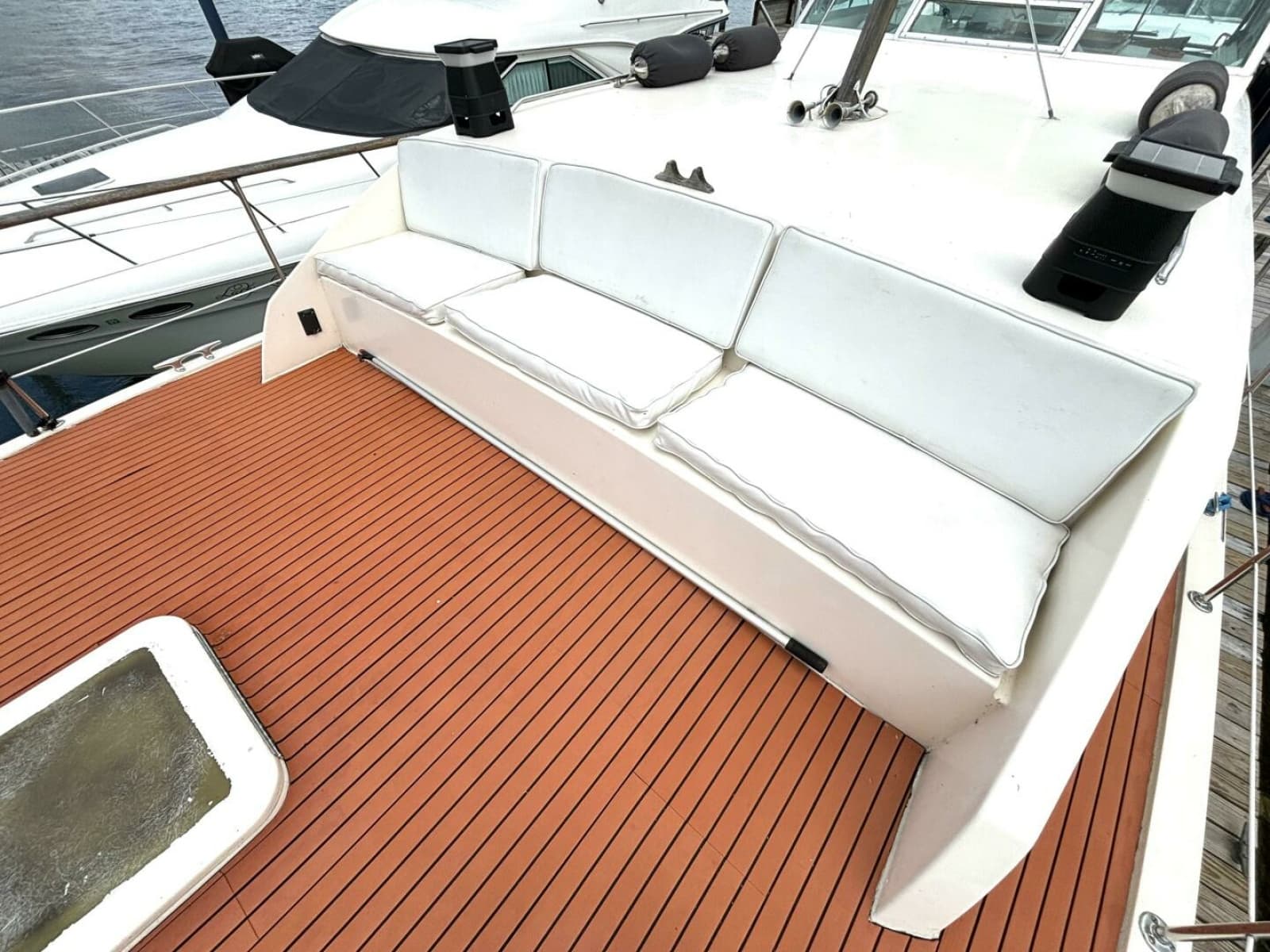 1972 Hatteras 43DC - Photo 17