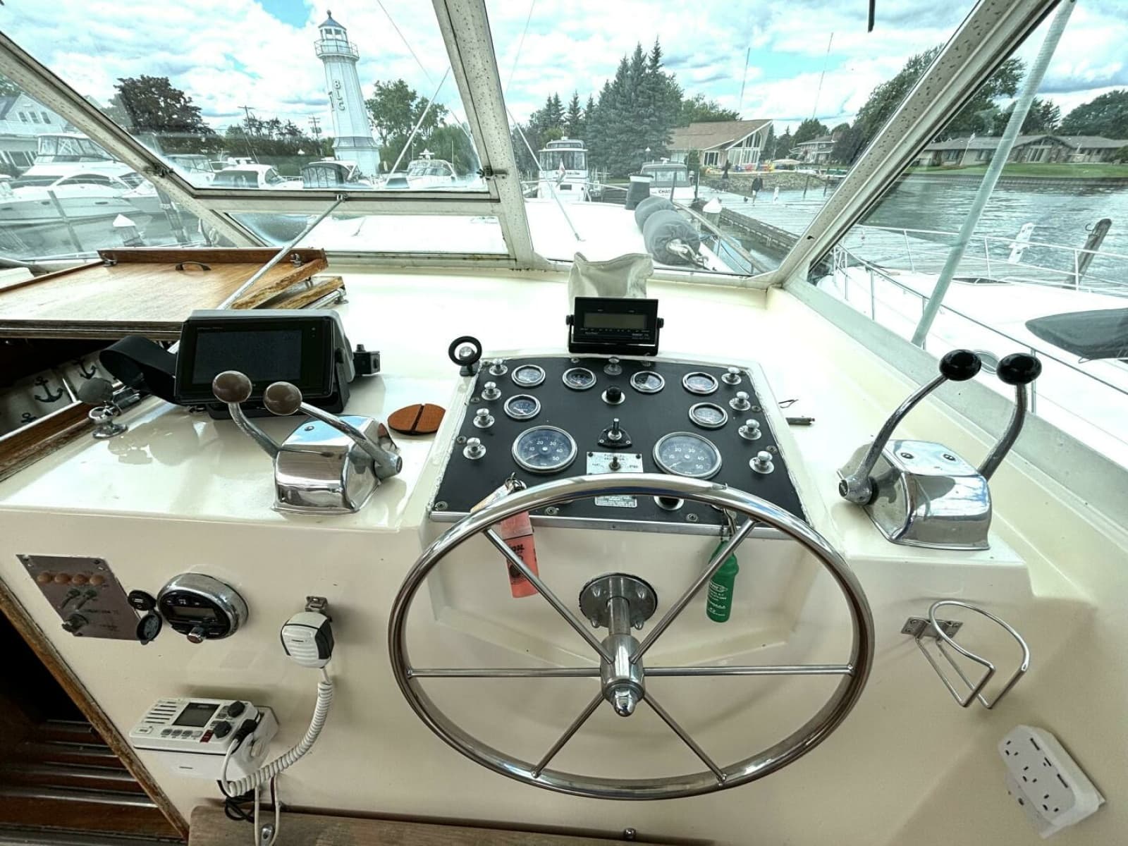 1972 Hatteras 43DC - Photo 21