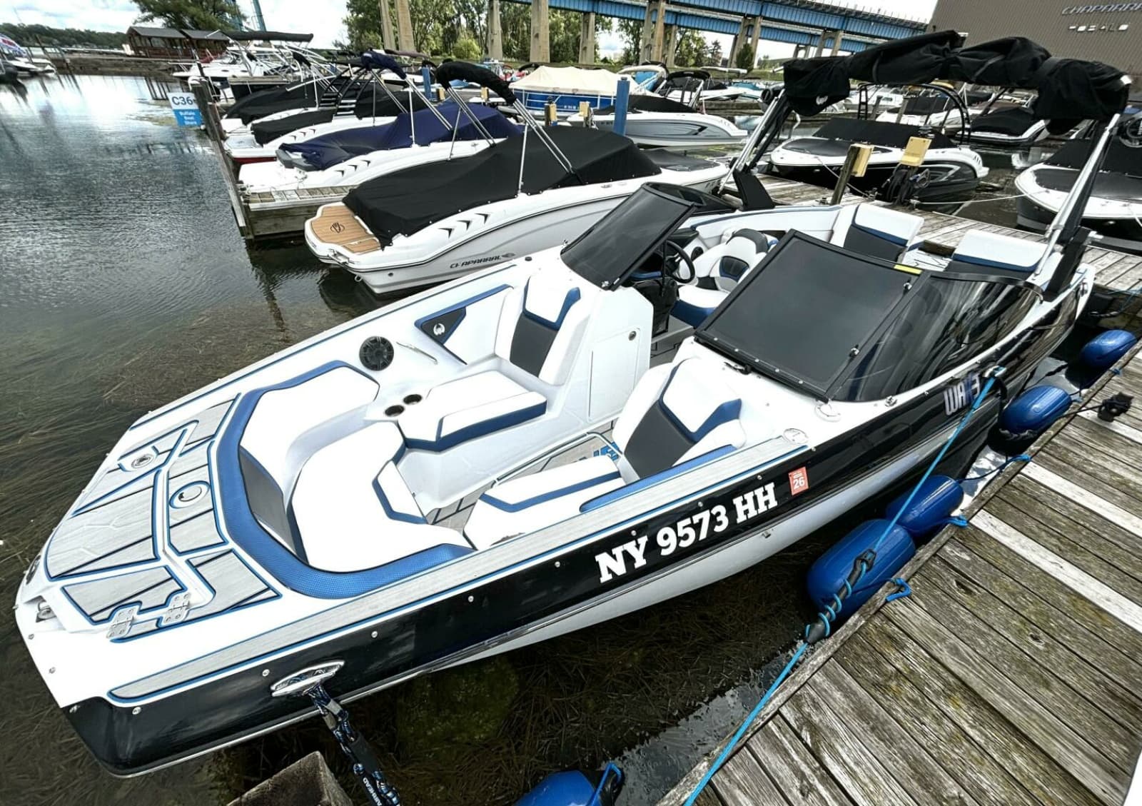2020 Scarab 255 ID Wake - Photo 8