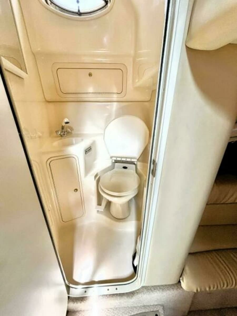 2000 Sea Ray 410 SUNDANCER - Photo 32