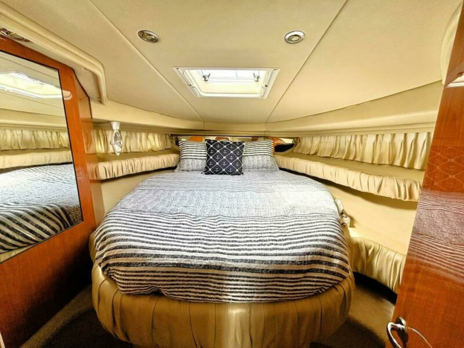 2000 Sea Ray 410 SUNDANCER - Photo 37